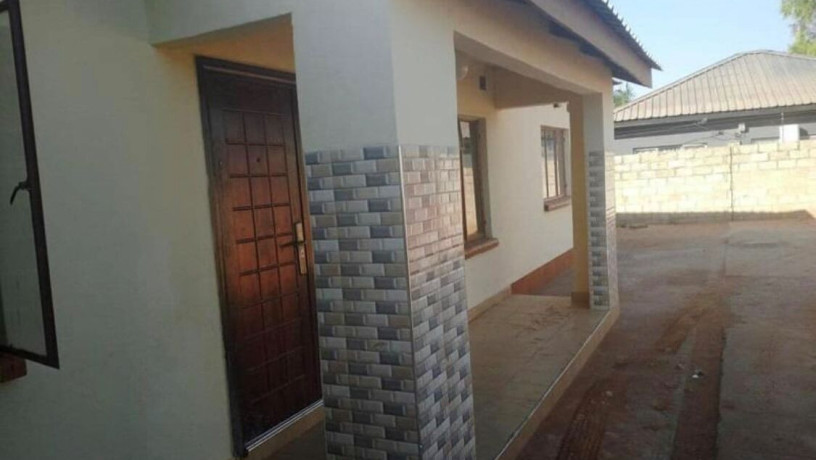 3-bedroom-flat-for-rent-in-lilayi-estate-big-0