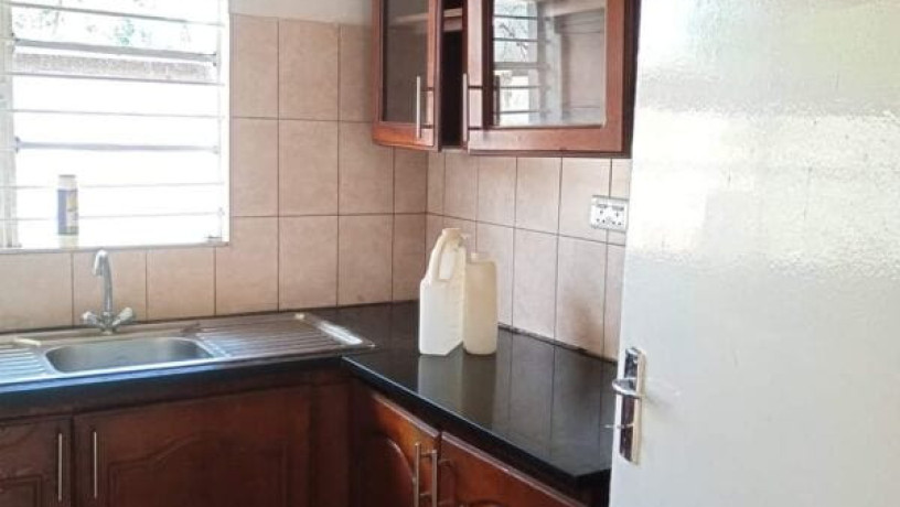 3-bedroom-flat-for-rent-in-chalala-big-3