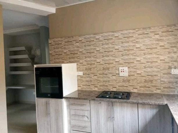 3-bedroom-flat-for-rent-in-kabulonga-big-1