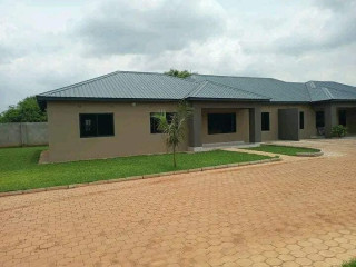 3 Bedroom Flat For Rent in Makeni Konga