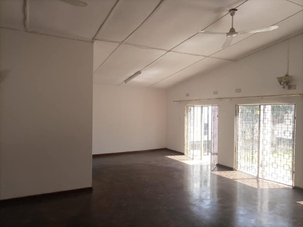 3-bedroom-house-for-rent-in-longacres-big-2