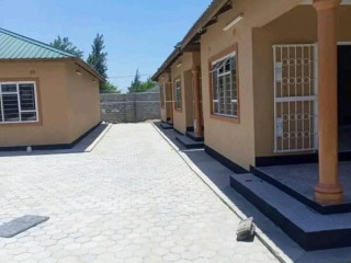 2 Bedroom Flat For Rent in Makeni