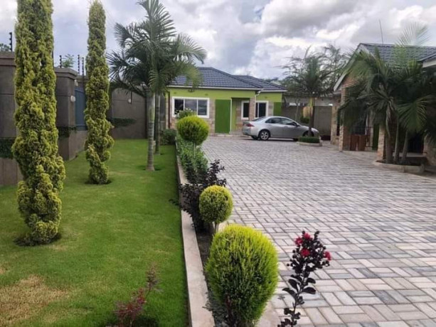 3-bedroom-house-for-sale-in-ibex-hill-big-4