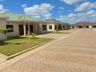 2-bedroom-flat-for-rent-in-makeni