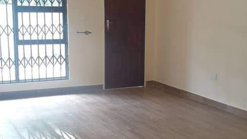 2-bedroom-flat-for-rent-in-makeni-big-4