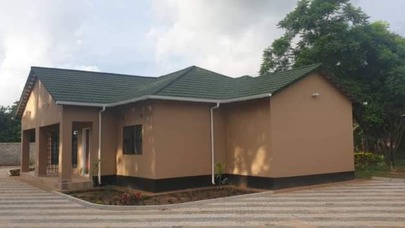 2-bedroom-flat-for-rent-in-makeni-big-6