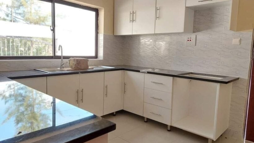 3-bedroom-flats-for-rent-in-chalala-big-4