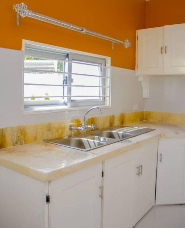 3-bedroom-house-for-rent-in-ibex-hill-big-2