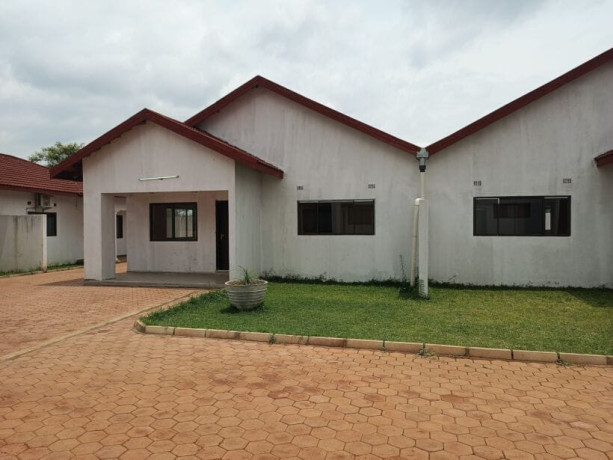 2-bedroom-flat-for-rent-in-makeni-big-8