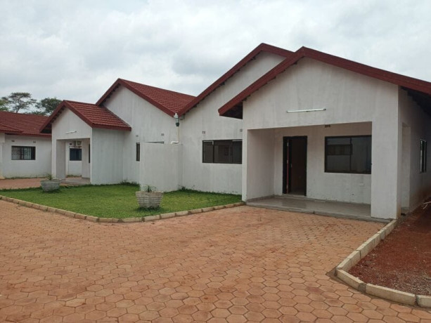 2-bedroom-flat-for-rent-in-makeni-big-0