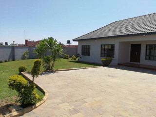 3 Bedroom House For Rent In Ibex Hill