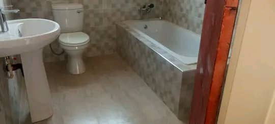 2-bedroom-flat-for-rent-in-ibex-meanwood-big-6