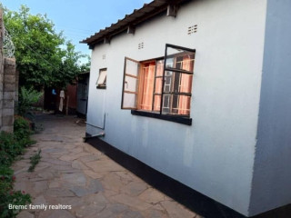 5-flats-for-sale-in-chilenje
