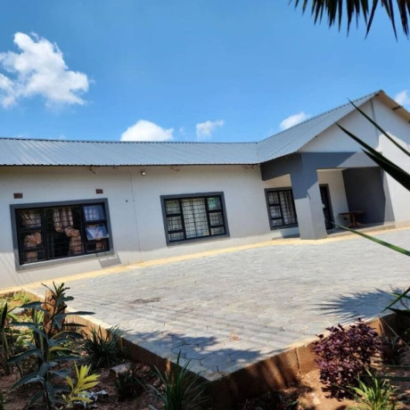 5-bedroom-house-for-rent-in-avondale-big-7