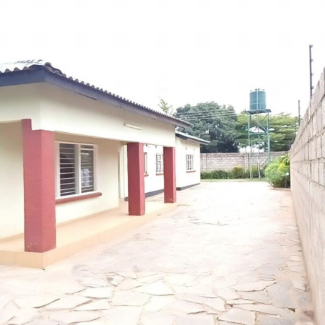 4-bedroom-house-for-rent-in-chelstone-big-1