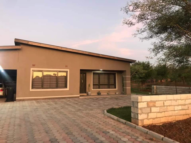 3-bedroom-flat-for-rent-in-ibex-hill-big-9