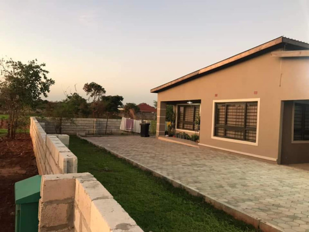 3-bedroom-flat-for-rent-in-ibex-hill-big-2