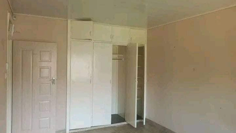 2-bedroom-apartment-for-rent-in-rhodespark-big-2