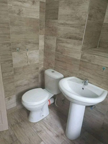 2-bedroom-apartment-for-rent-in-rhodespark-big-6