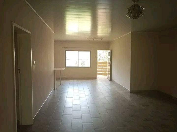 2-bedroom-apartment-for-rent-in-rhodespark-big-5