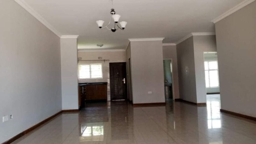 2-bedroom-flat-for-rent-in-chalala-big-1