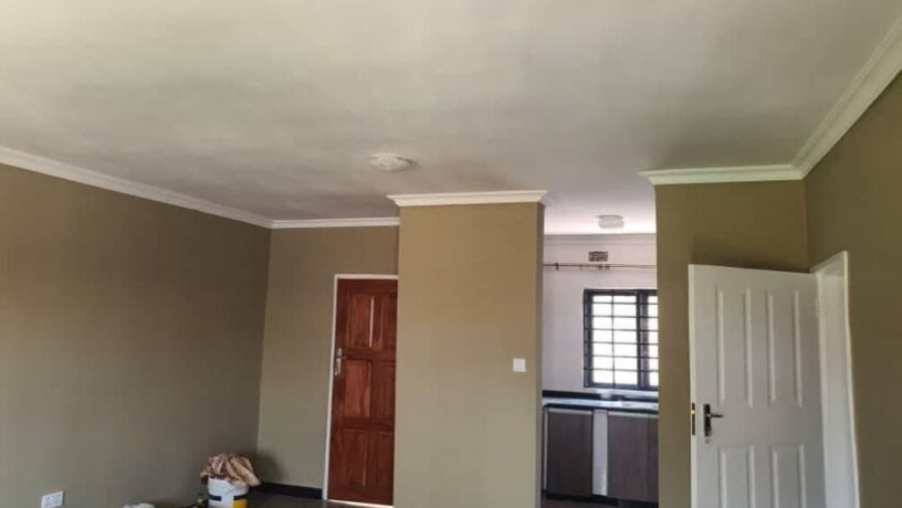 2-bedroom-flat-for-rent-in-woodlands-big-3