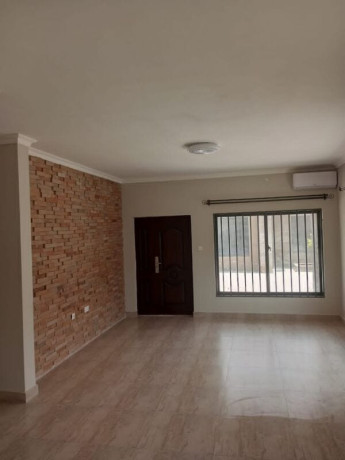 2-bedroom-flat-for-rent-in-ibex-meanwood-big-6