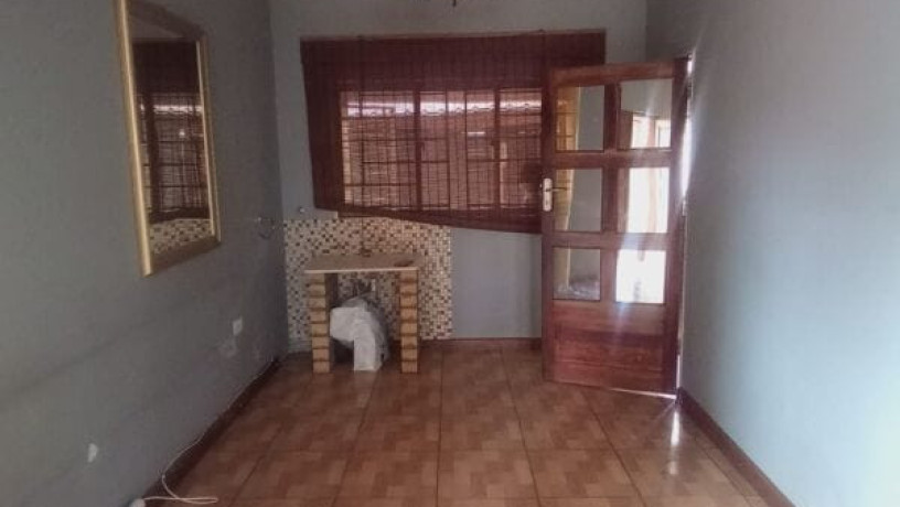 3-bedroom-house-for-rent-in-meanwood-kwamwena-big-2