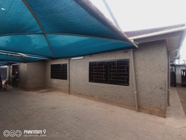 3-bedroom-house-for-rent-in-meanwood-kwamwena-big-9