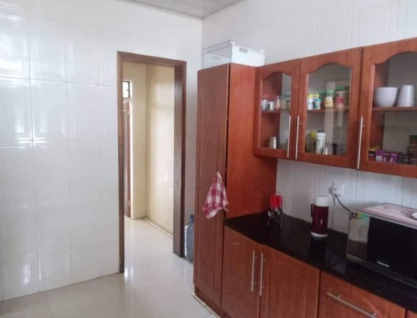 3-bedroom-flat-for-rent-in-kabulonga-big-7