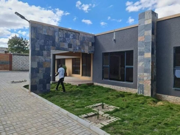 3-bedroom-flat-for-rent-in-ibex-hill-big-2