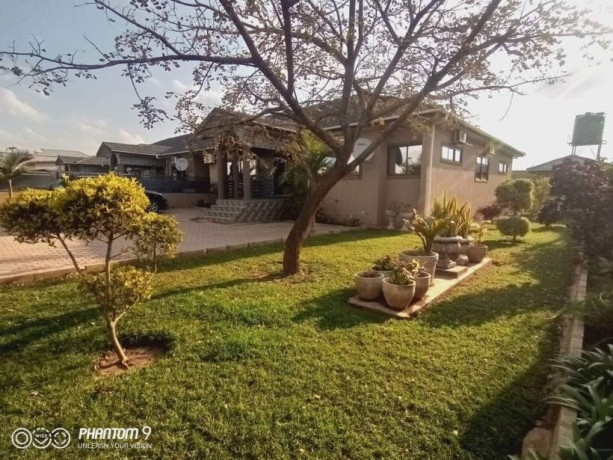 3-bedroom-flats-for-rent-in-chamba-valley-big-1