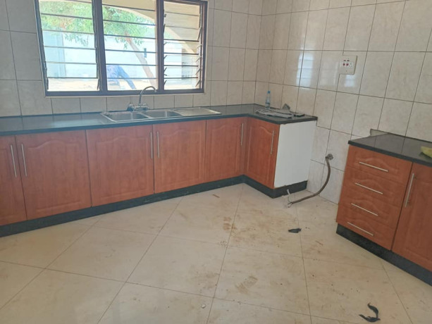 3-bedroom-flat-for-rent-in-woodlands-big-4