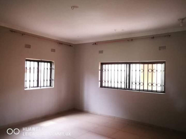 beautiful-4-bedroom-house-for-rent-in-eureka-park-big-5
