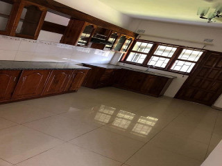 4 Bedroom Duplex Apartment For Rent In Northmead