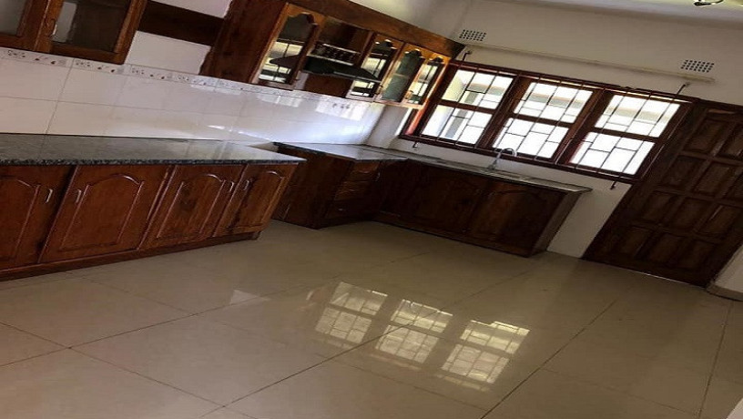 4-bedroom-duplex-apartment-for-rent-in-northmead-big-0