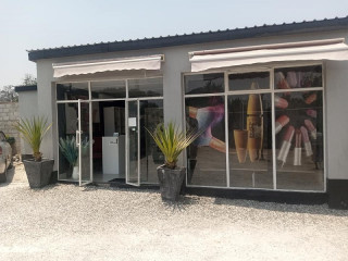 shop-for-rent-in-olympia-park