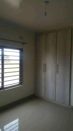 2-bedroom-flat-for-rent-in-chalala-big-8