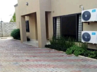 2-bedroom-flat-for-rent-in-nyumba-yanga