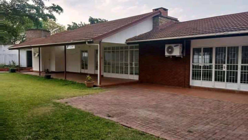 spacious-4-bedroom-house-for-rent-in-sunningdale-big-9