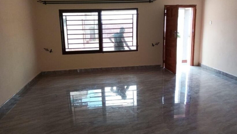 2-bedroom-flat-for-rent-in-lilayi-big-8