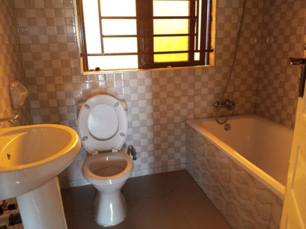 2-bedroom-flat-for-rent-in-lilayi-big-4