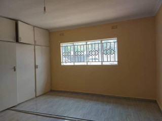 3 Bedroom Flat For Rent In Salama Park