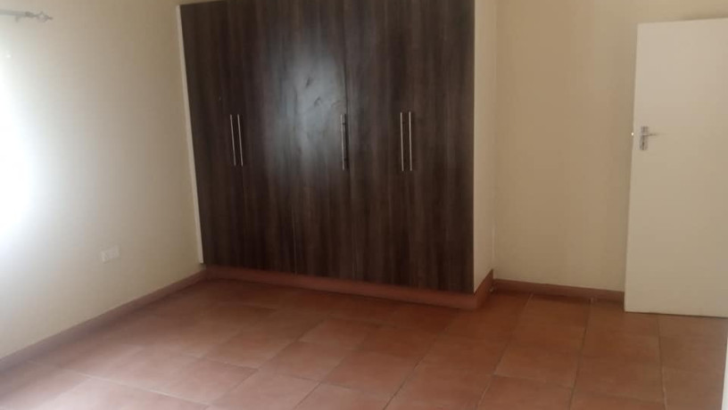 3-bedroom-flat-for-rent-in-roma-big-2