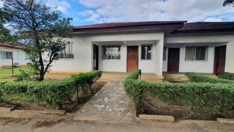 2-bedroom-flat-for-rent-in-makeni-east-big-3