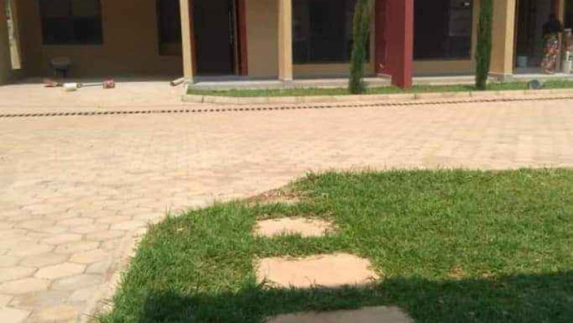 2-bedroom-flat-for-rent-in-makeni-konga-big-5