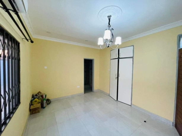 3-bedroom-house-for-rent-in-ibex-hill-big-7