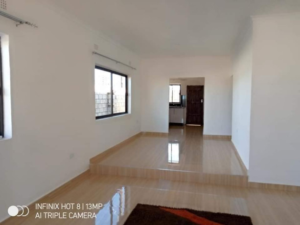 2-bedroom-flat-for-rent-in-chalala-big-1
