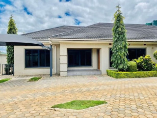 3-bedroom-flat-for-rent-in-libala-south