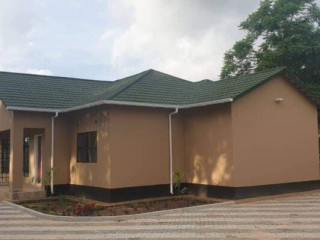 2 Bedroom Flat For Rent In Makeni Bonaventure